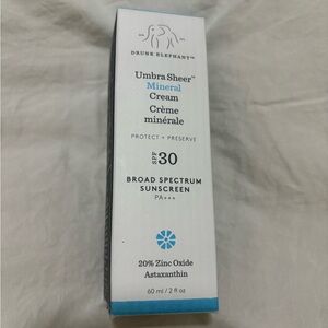 Drunk elephant mineral sunscreen 30SPF